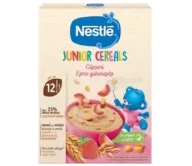 Nestlé Junior Cereals strawberry-flavored cereal for 12+ months with 25% whole grain, shown with a blue bear catching cereal